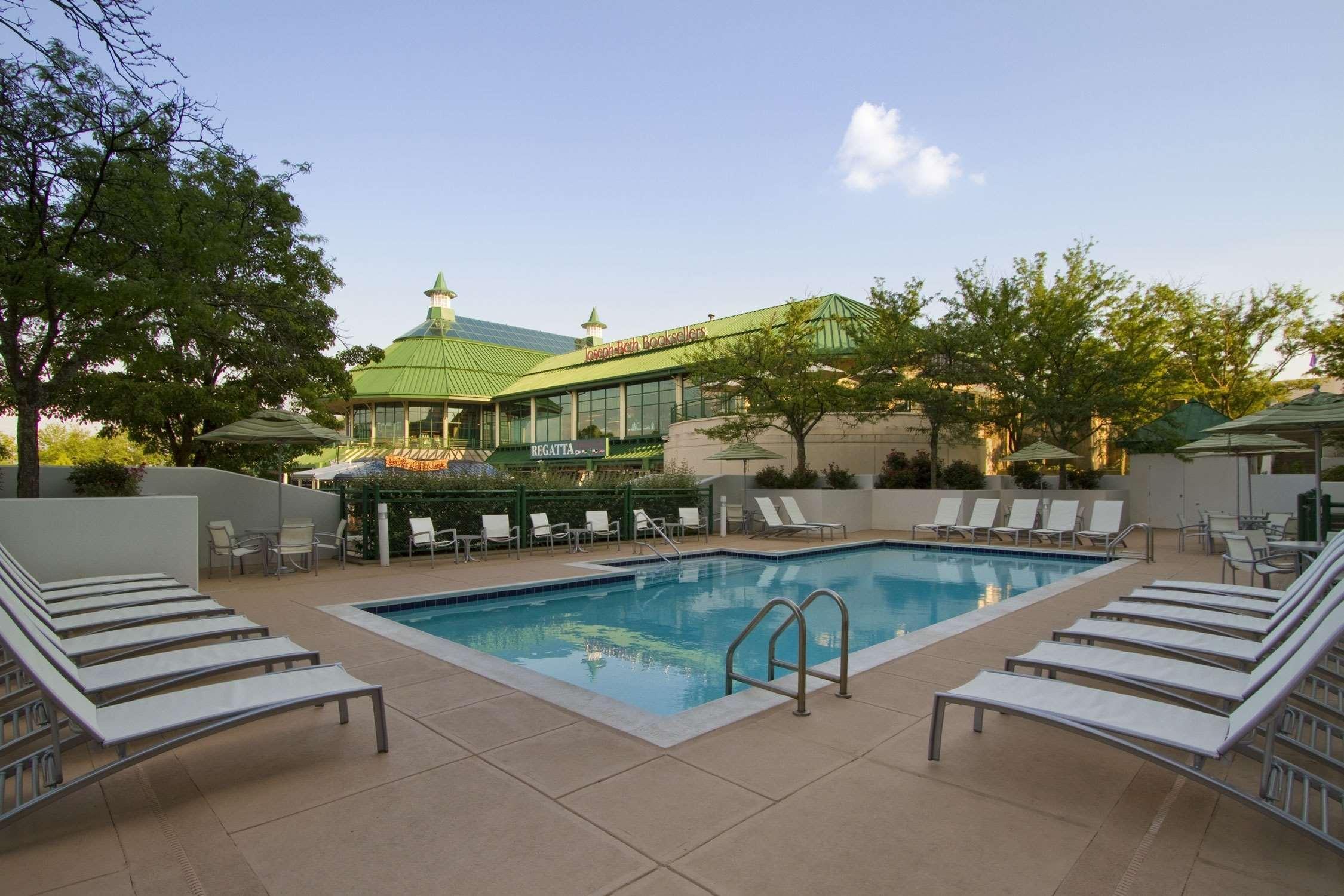 Embassy Suites By Hilton Lexington Green Exterior photo