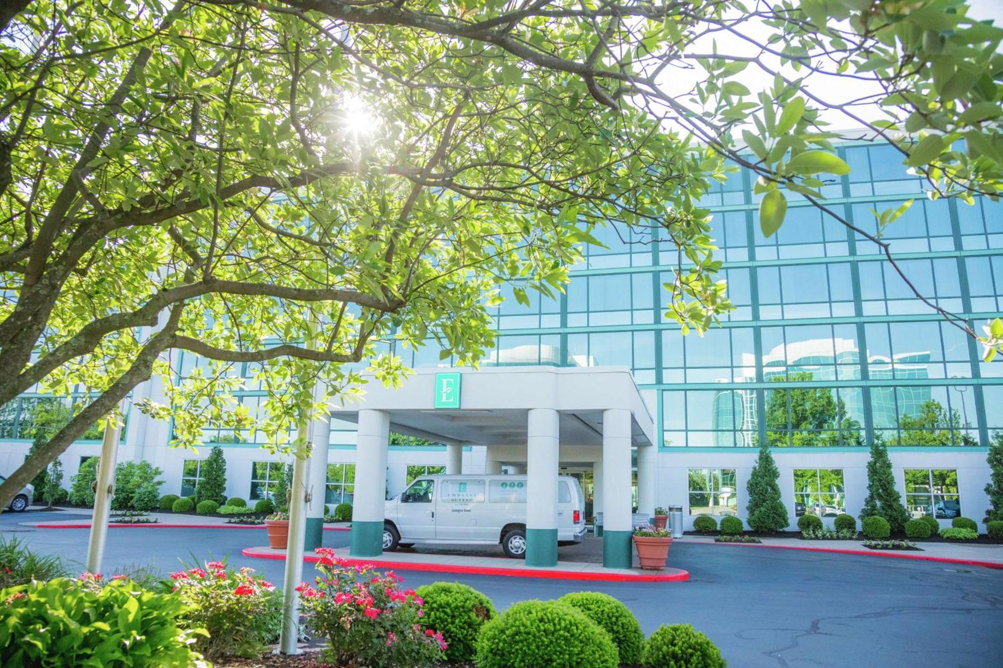 Embassy Suites By Hilton Lexington Green Exterior photo